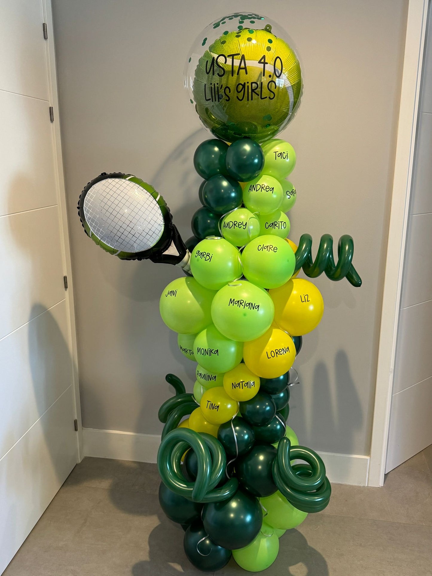 Balloon Column